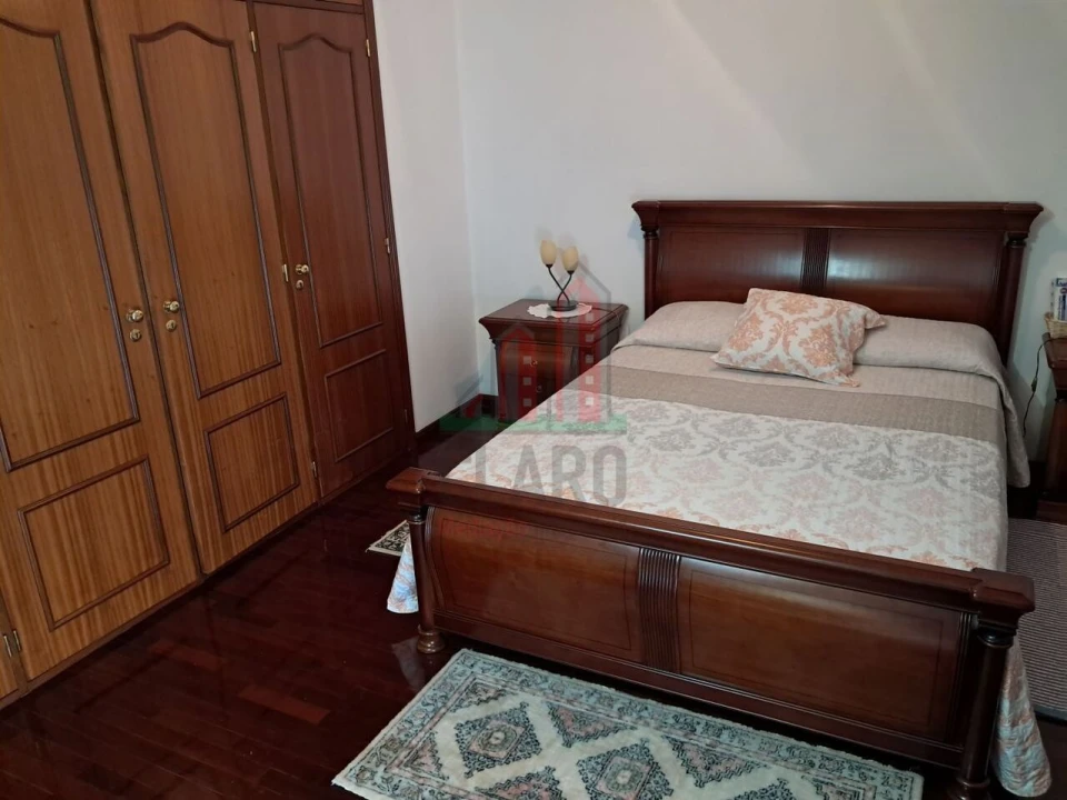 Apartamento T5 para Venda em Sé Nova, Santa Cruz, Almedina e São Bartolomeu Foto 15