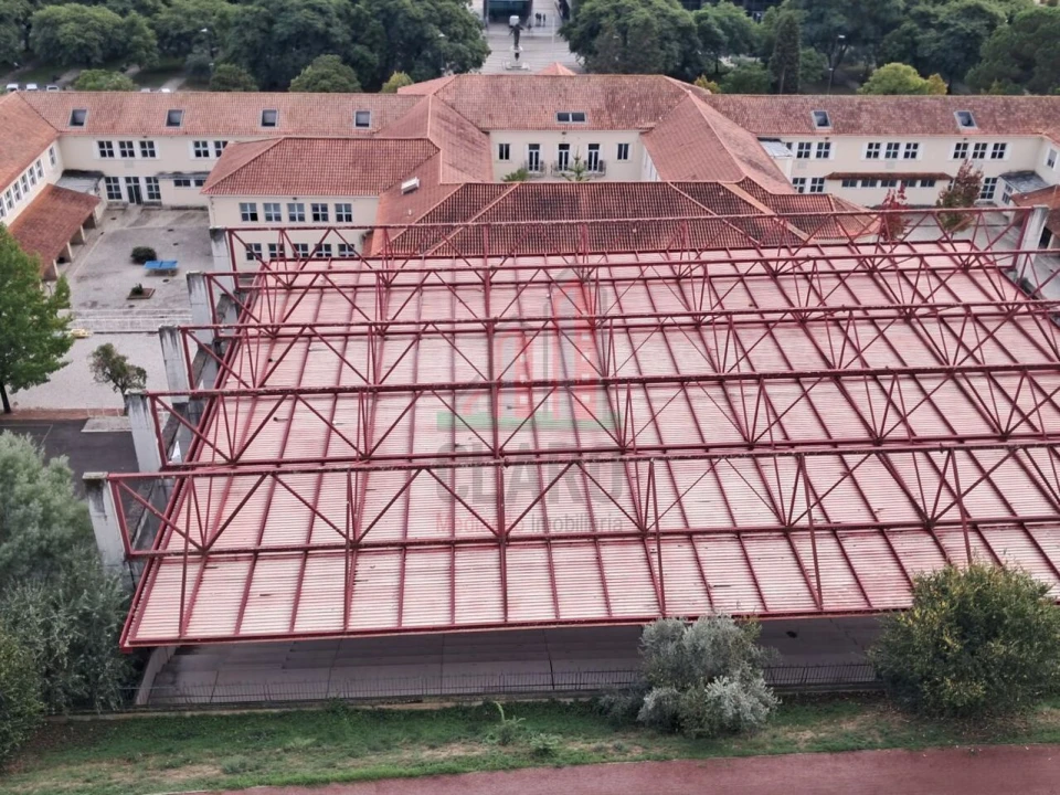 Apartamento T5 para Venda em Sé Nova, Santa Cruz, Almedina e São Bartolomeu Foto 24