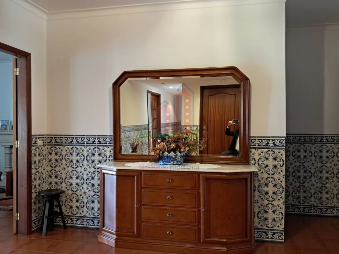 Apartamento T5 para Venda em Sé Nova, Santa Cruz, Almedina e São Bartolomeu Foto 25