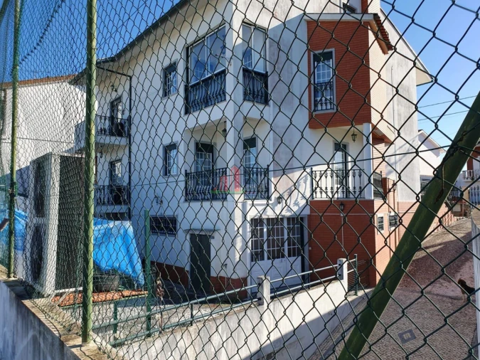 Moradia T5 para Venda em Santa Clara e Castelo Viegas Foto 30