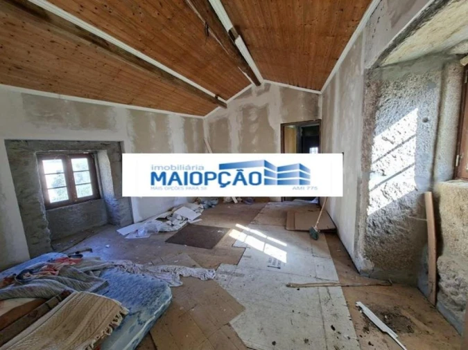 Moradia T2 para Venda em Silva e Águas Vivas Foto 4