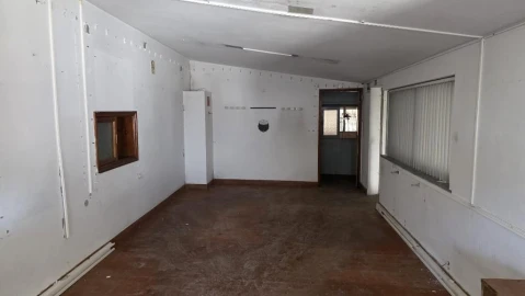 Armazém para Venda em Trancoso (São Pedro e Santa Maria) e Souto Maior