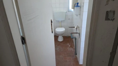 Armazém para Venda em Trancoso (São Pedro e Santa Maria) e Souto Maior