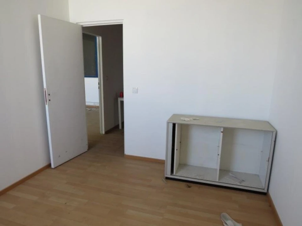 Armazém para Venda em Alverca do Ribatejo e Sobralinho Foto 3