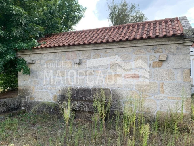 Moradia T9 para Venda em Santa Cruz da Trapa e São Cristóvão de Lafões Foto 15