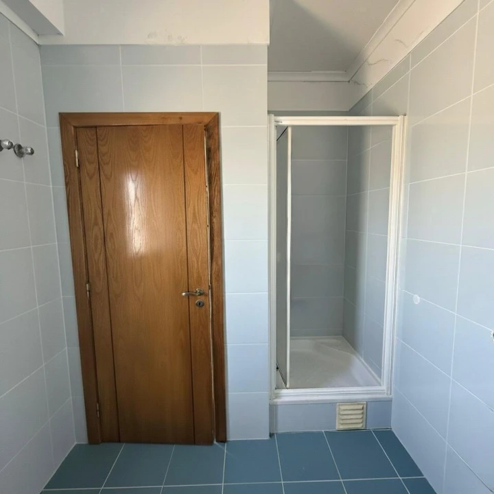 Apartamento T4 para Venda em Salvaterra de Magos e Foros de Salvaterra Foto 11