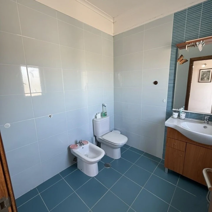 Apartamento T4 para Venda em Salvaterra de Magos e Foros de Salvaterra Foto 3