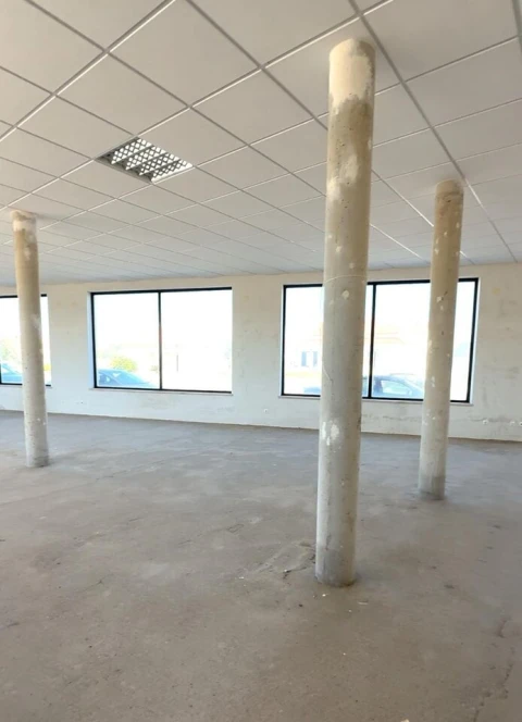 Loja para Venda em Salvaterra de Magos e Foros de Salvaterra