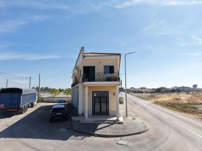 Loja para Venda em Salvaterra de Magos e Foros de Salvaterra Foto 8