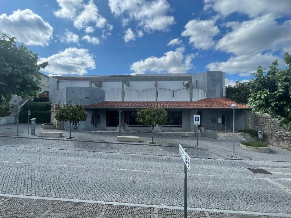 Prédio para Venda em Aguiar da Beira e Coruche Foto 37