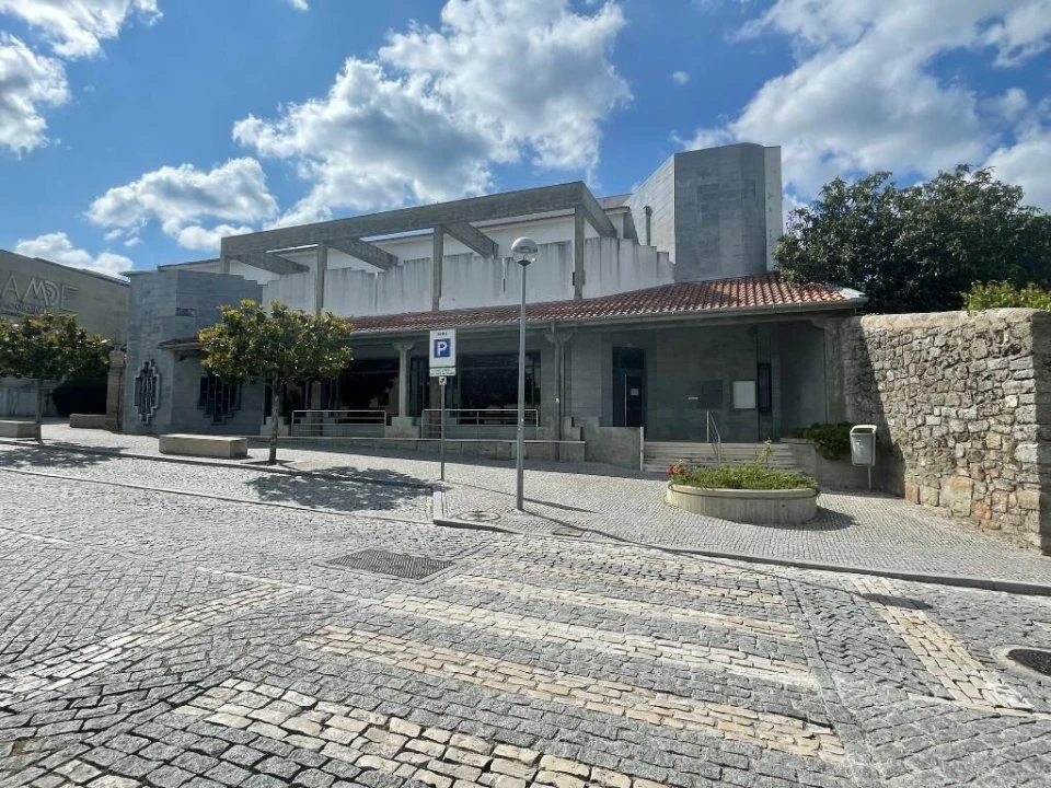 Prédio para Venda em Aguiar da Beira e Coruche Foto 8