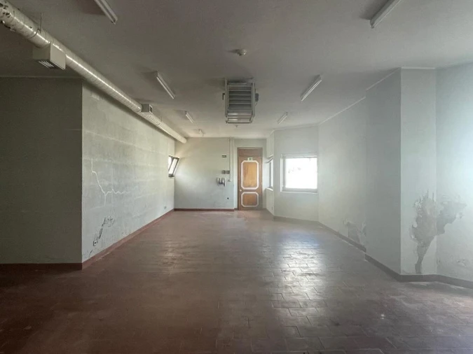 Prédio para Venda em Aguiar da Beira e Coruche Foto 25