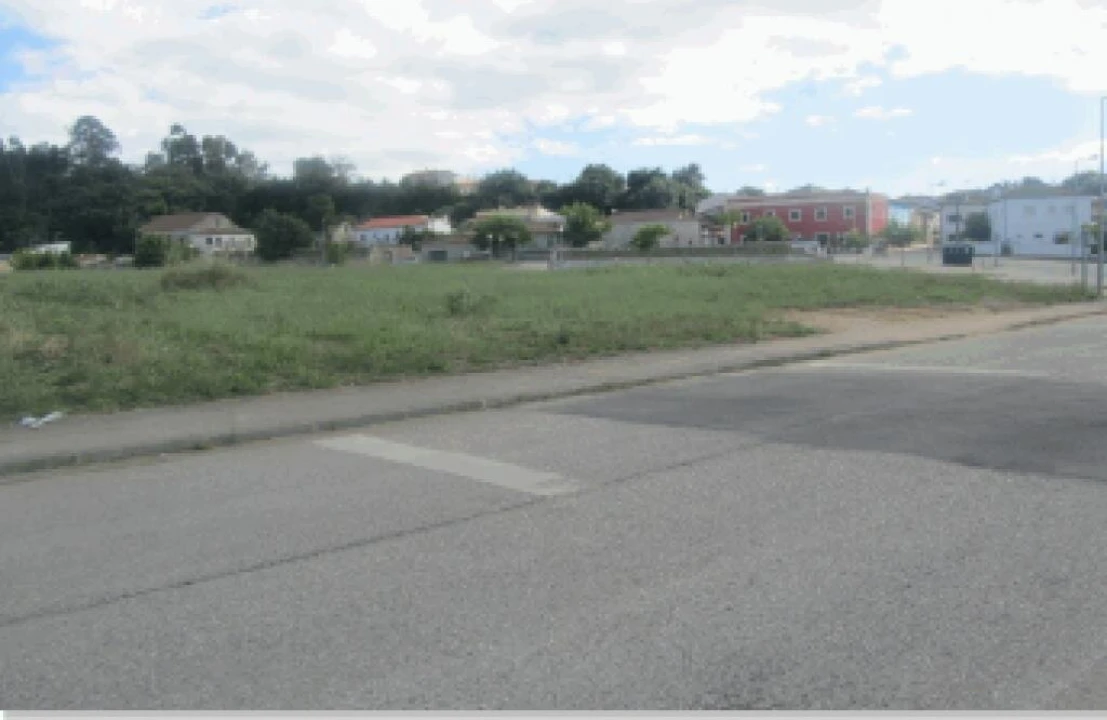 Terreno para Venda em Taveiro, Ameal e Arzila Foto 4