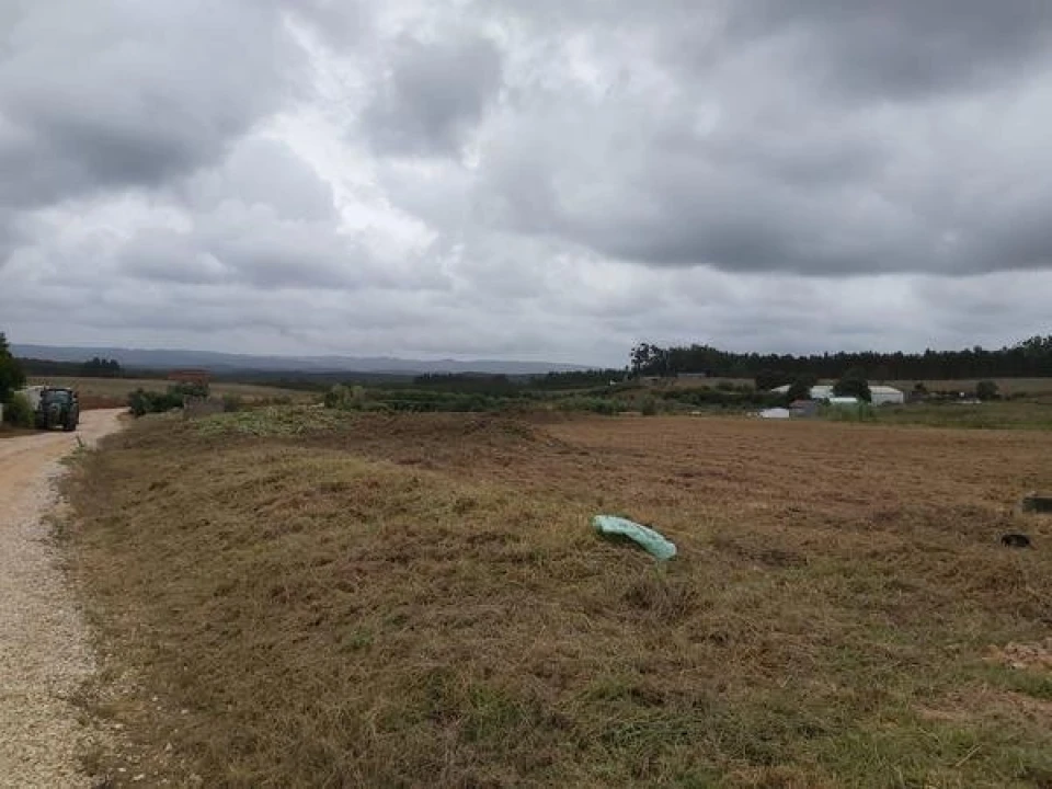 Terreno para Venda em Campelos e Outeiro da Cabeça Foto 7