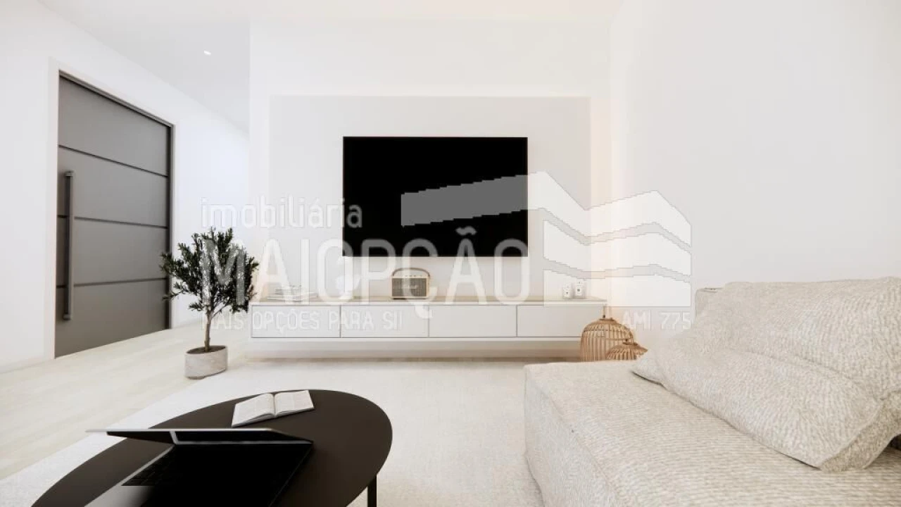 Apartamento T3 para Venda em Fânzeres e São Pedro da Cova Foto 2