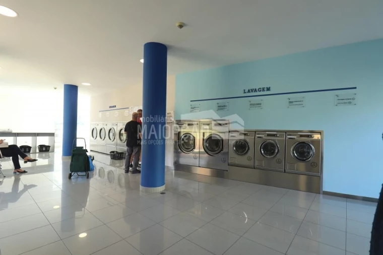 Loja para Trespasse em Sé, Santa Maria e Meixedo Foto 6