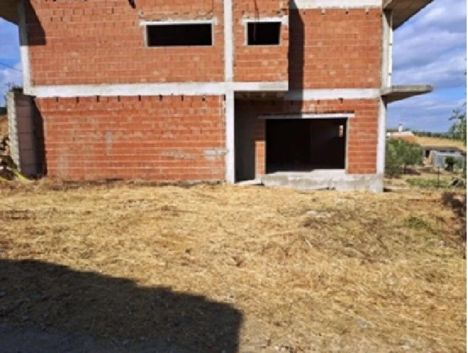 Moradia T3 para Venda em Algoso, Campo de Víboras e Uva Foto 4