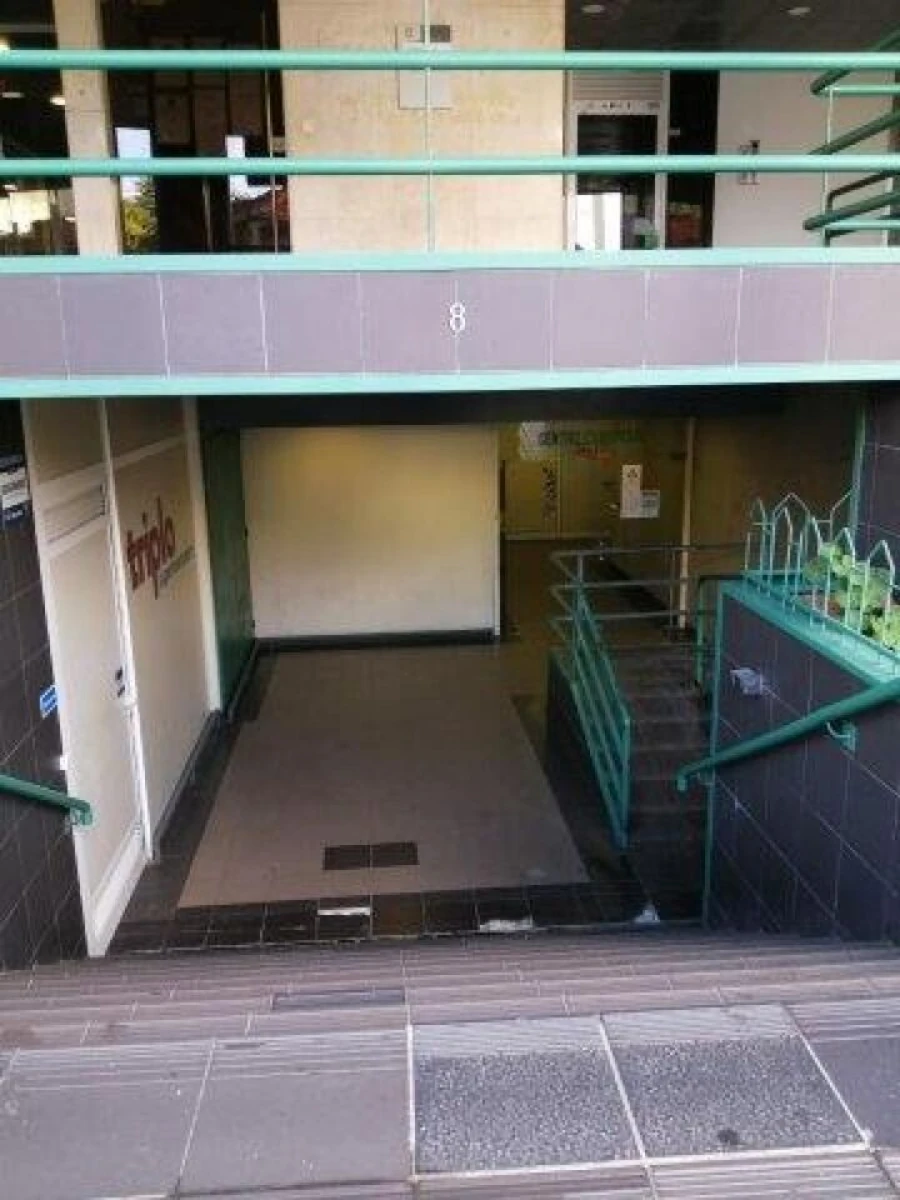 Loja para Venda em Gondomar (São Cosme), Valbom e Jovim Foto 2