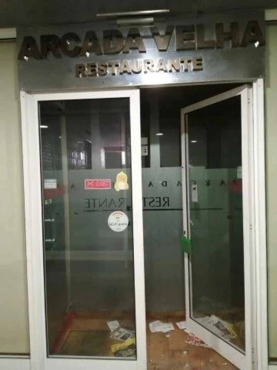 Loja para Venda em Gondomar (São Cosme), Valbom e Jovim Foto 3