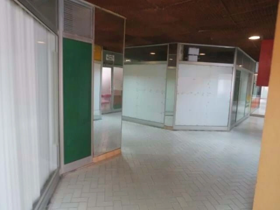 Loja para Venda em Alto do Seixalinho, Santo André e Verderena Foto 2