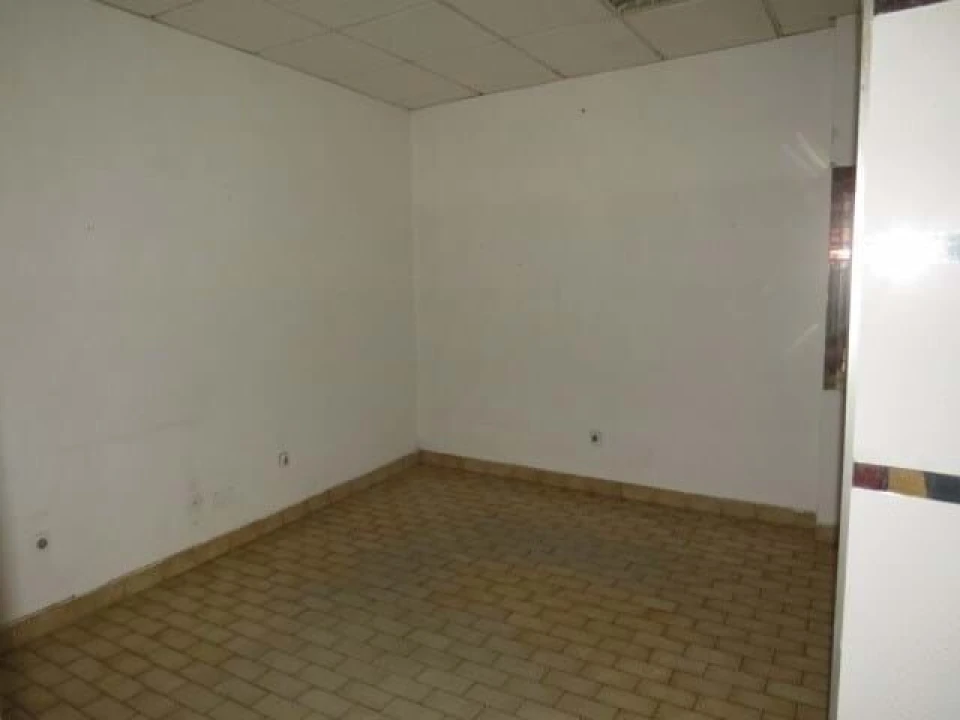 Loja para Venda em Alto do Seixalinho, Santo André e Verderena Foto 8