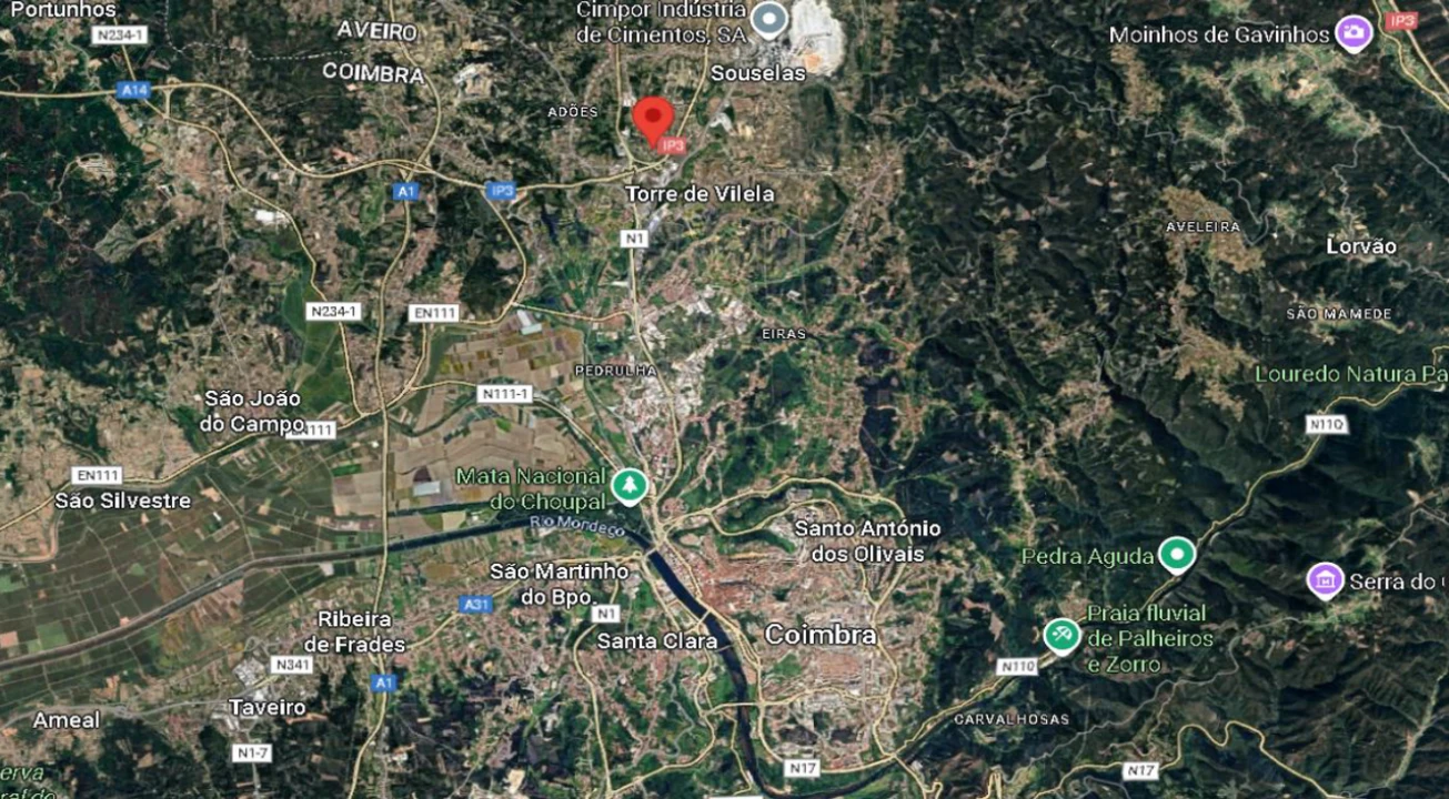 Terreno para Venda em Trouxemil e Torre de Vilela Foto 2