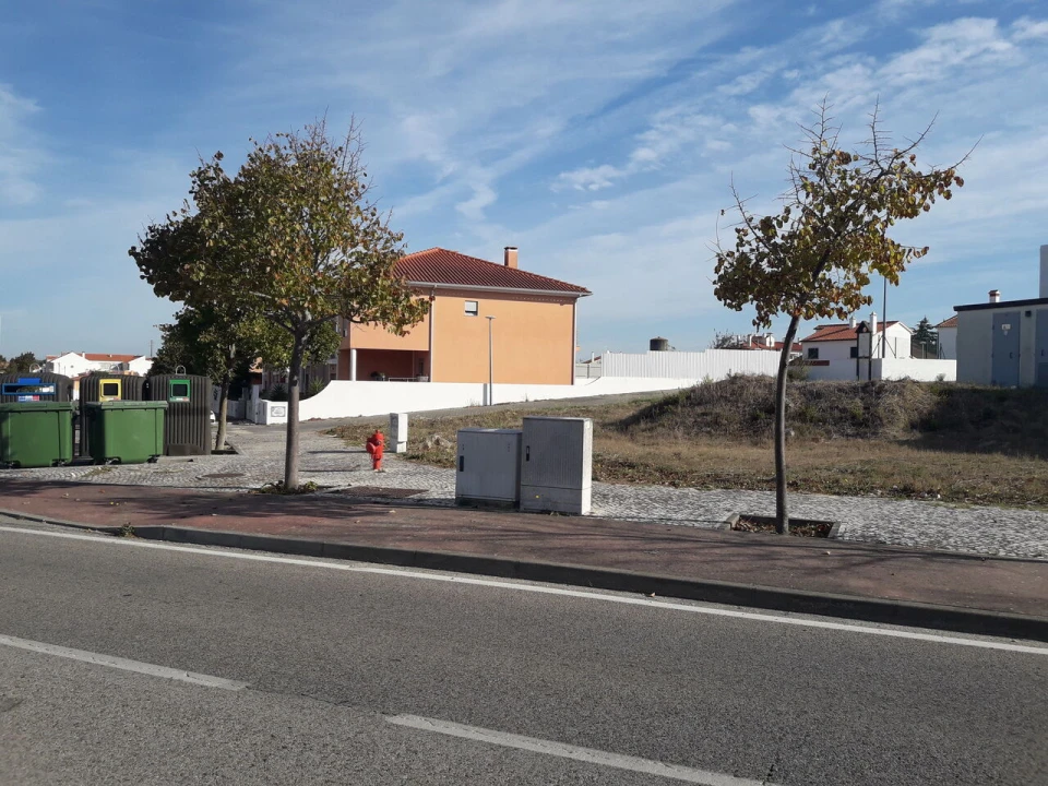 Terreno para Venda em Achete, Azoia de Baixo e Póvoa de Santarém Foto 2