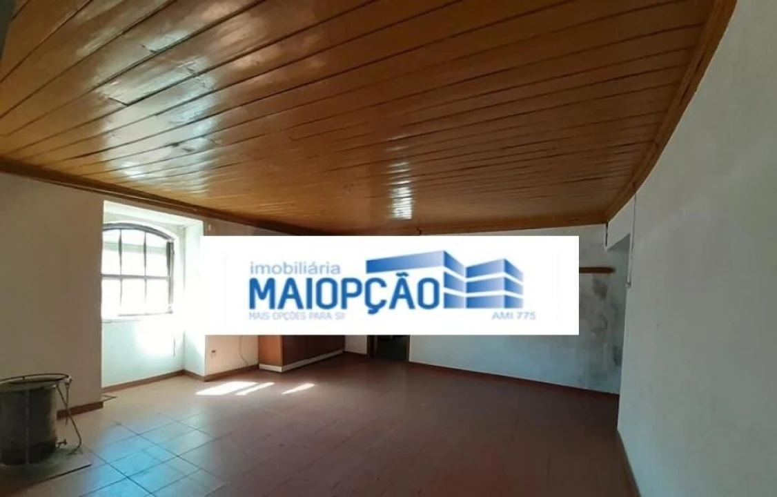 Moradia T3 para Venda em Romãs, Decermilo e Vila Longa Foto 1