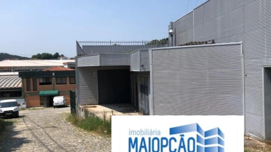 Armazém para Venda em Margaride, Várzea, Lagares, Varziela, Moure