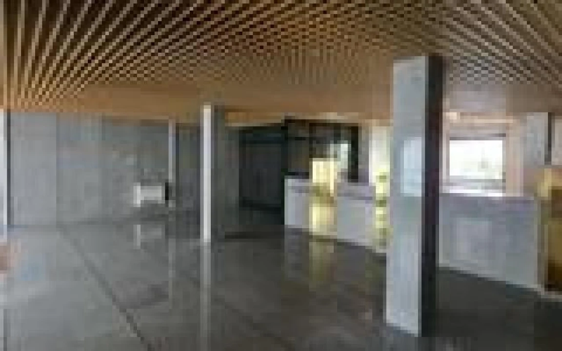 Loja para Venda em Freixo de Espada a Cinta e Mazouco Foto 2