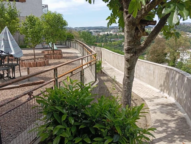 Moradia T4 para Venda em Amarante (São Gonçalo), Madalena, Cepelos e Gatão Foto 4