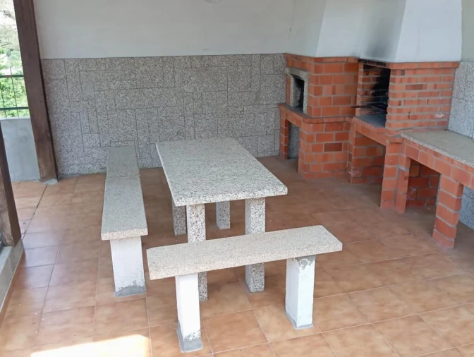 Moradia T4 para Venda em Amarante (São Gonçalo), Madalena, Cepelos e Gatão Foto 9