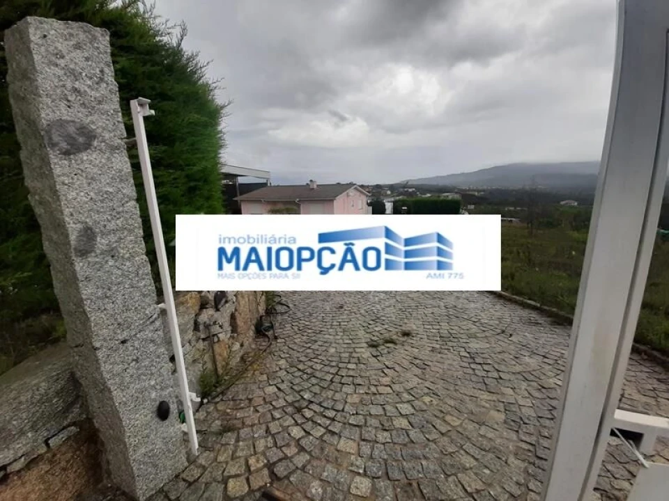 Moradia T2 para Venda em Oliveira de Frades, Souto de Lafões e Sejães Foto 4