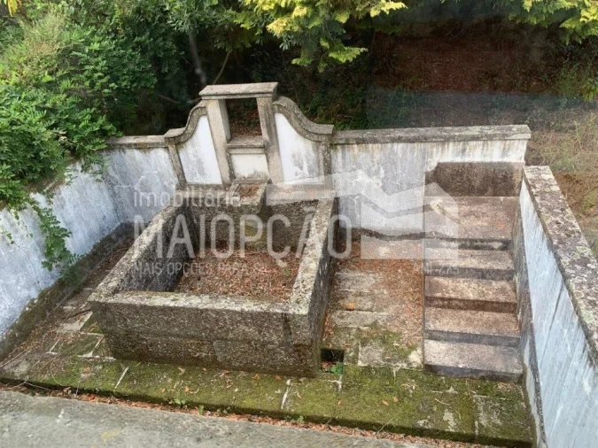 Prédio para Venda em Santa Cruz da Trapa e São Cristóvão de Lafões Foto 16