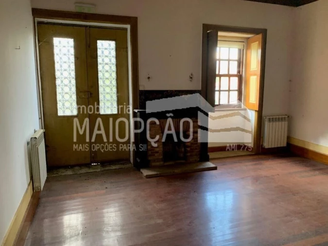 Prédio para Venda em Santa Cruz da Trapa e São Cristóvão de Lafões Foto 20