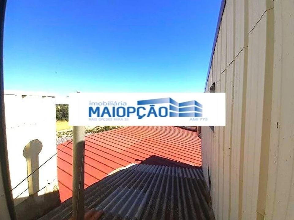 Moradia T3 para Venda em Brunhozinho, Castanheira e Sanhoane Foto 3