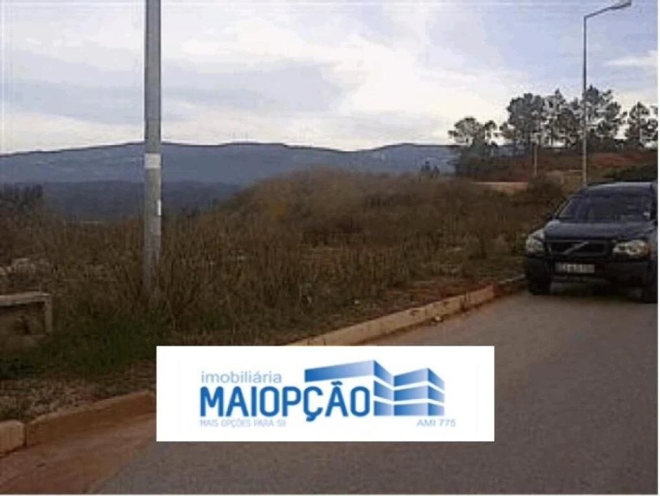 Terreno para Venda em São Miguel, Santa Eufémia e Rabaçal Foto 2