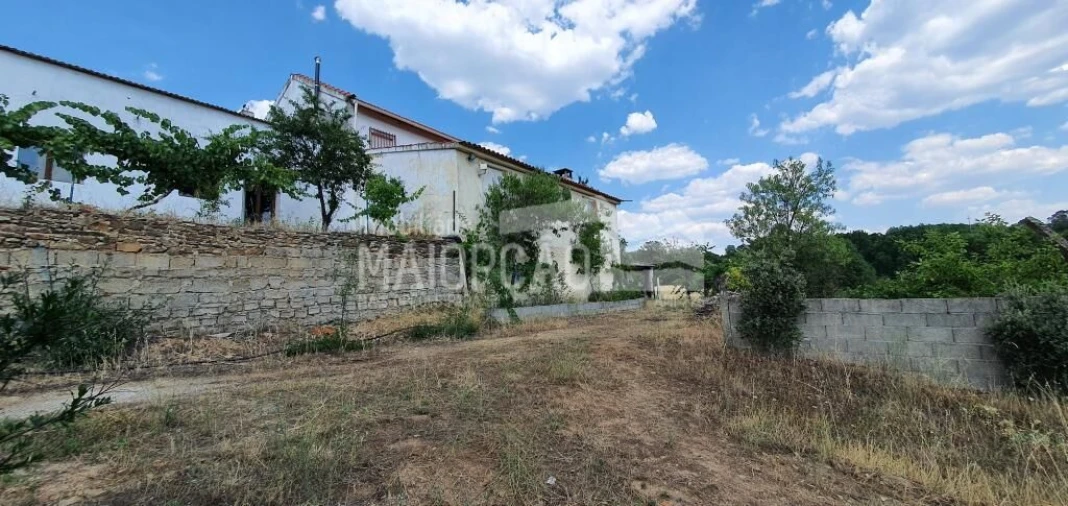 Quinta T0 para Venda em Aveleda e Rio de Onor Foto 2