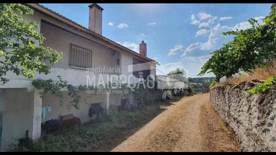 Quinta T0 para Venda em Aveleda e Rio de Onor