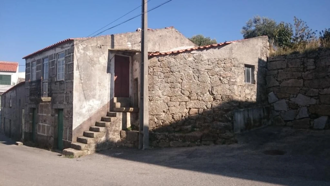 Moradia T1 para Venda em São Pedro e Santa Maria e Vila Boa do Mondego Foto 2