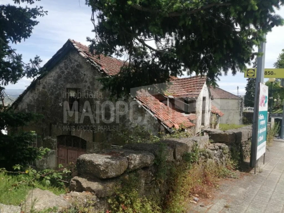 Moradia T4 para Venda em Covilhã e Canhoso Foto 3