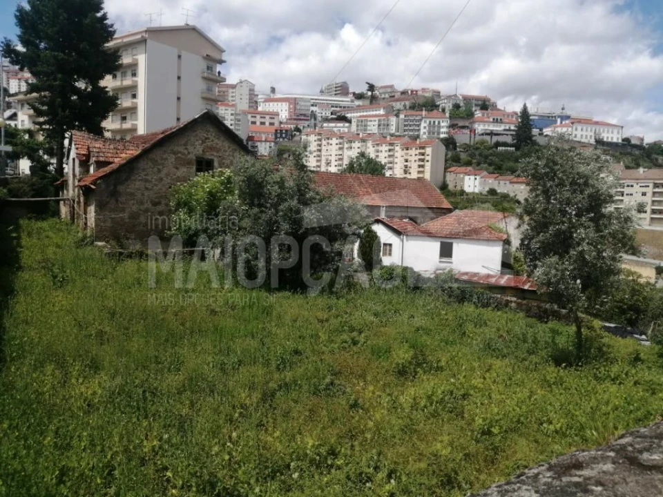 Moradia T4 para Venda em Covilhã e Canhoso Foto 9