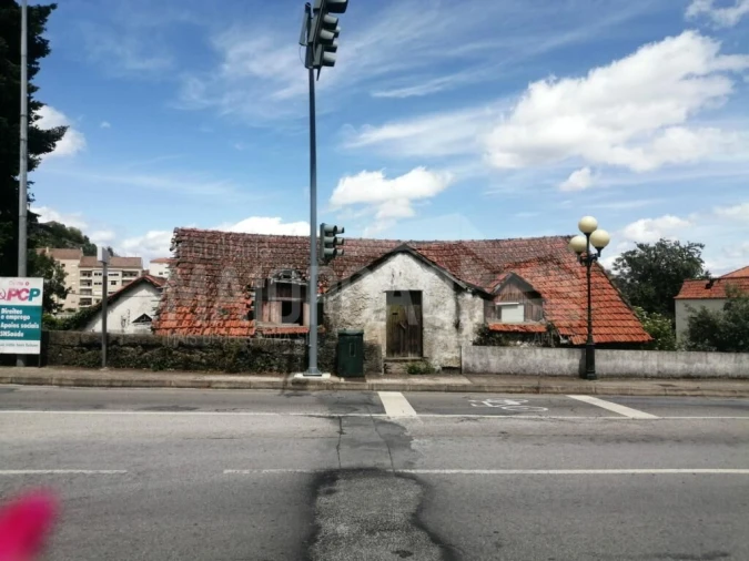 Moradia T4 para Venda em Covilhã e Canhoso Foto 11