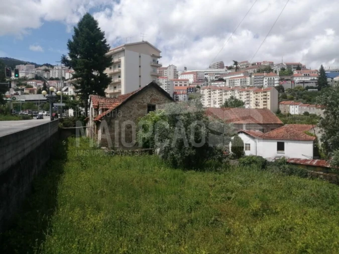 Moradia T4 para Venda em Covilhã e Canhoso Foto 21