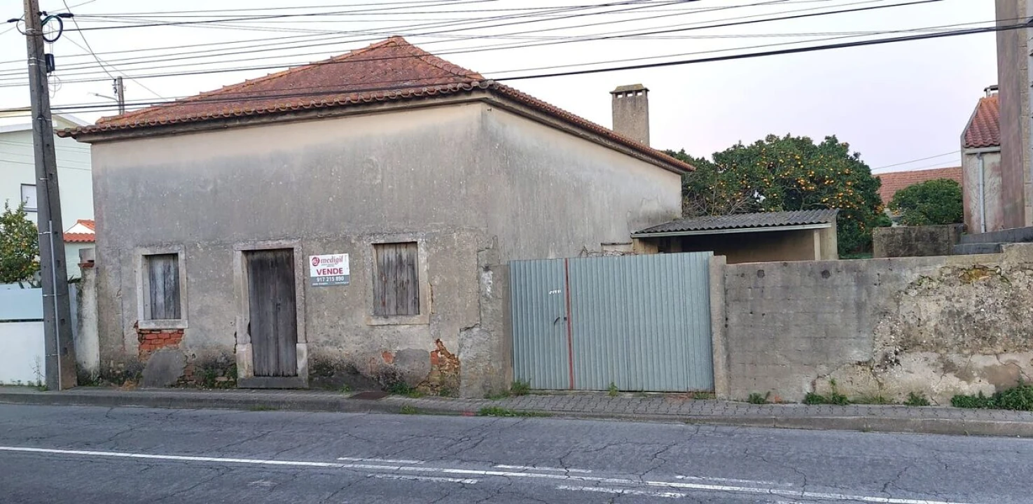 Moradia T2 para Venda em Monte Real e Carvide Foto 1