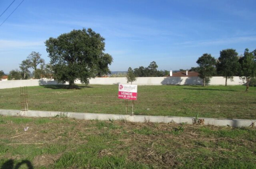 Terreno para Venda em Monte Real e Carvide Foto 2