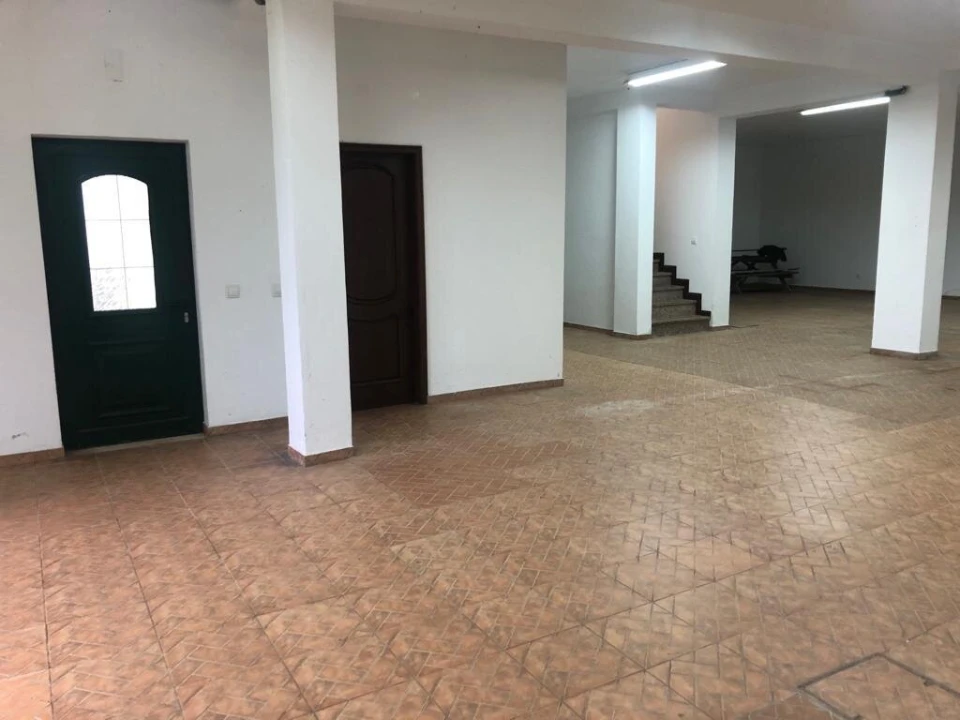 Moradia T4 para Venda em Alcobaça e Vestiaria Foto 63