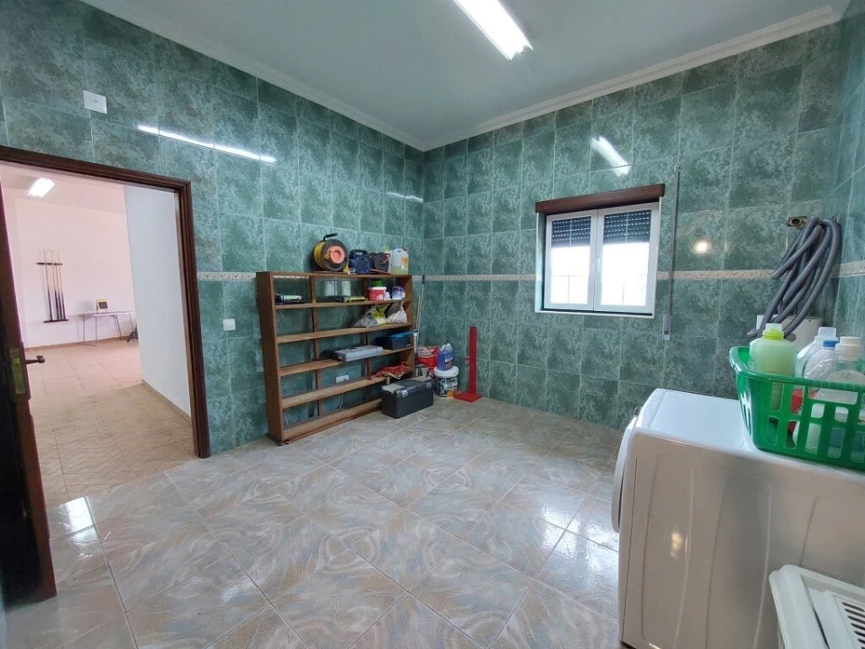 Moradia T4 para Venda em Alcobaça e Vestiaria Foto 65