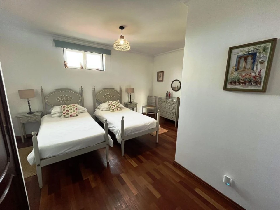 Moradia T4 para Venda em Alcobaça e Vestiaria Foto 55