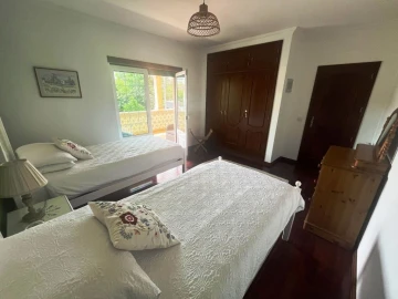 Moradia T4 para Venda em Alcobaça e Vestiaria